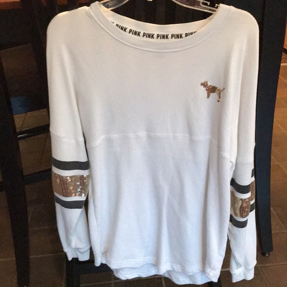 Gorgeous VINTAGE VICTORIAS SECRET PINK Sequinned top size Small!  Comfy! - Picture 6 of 8